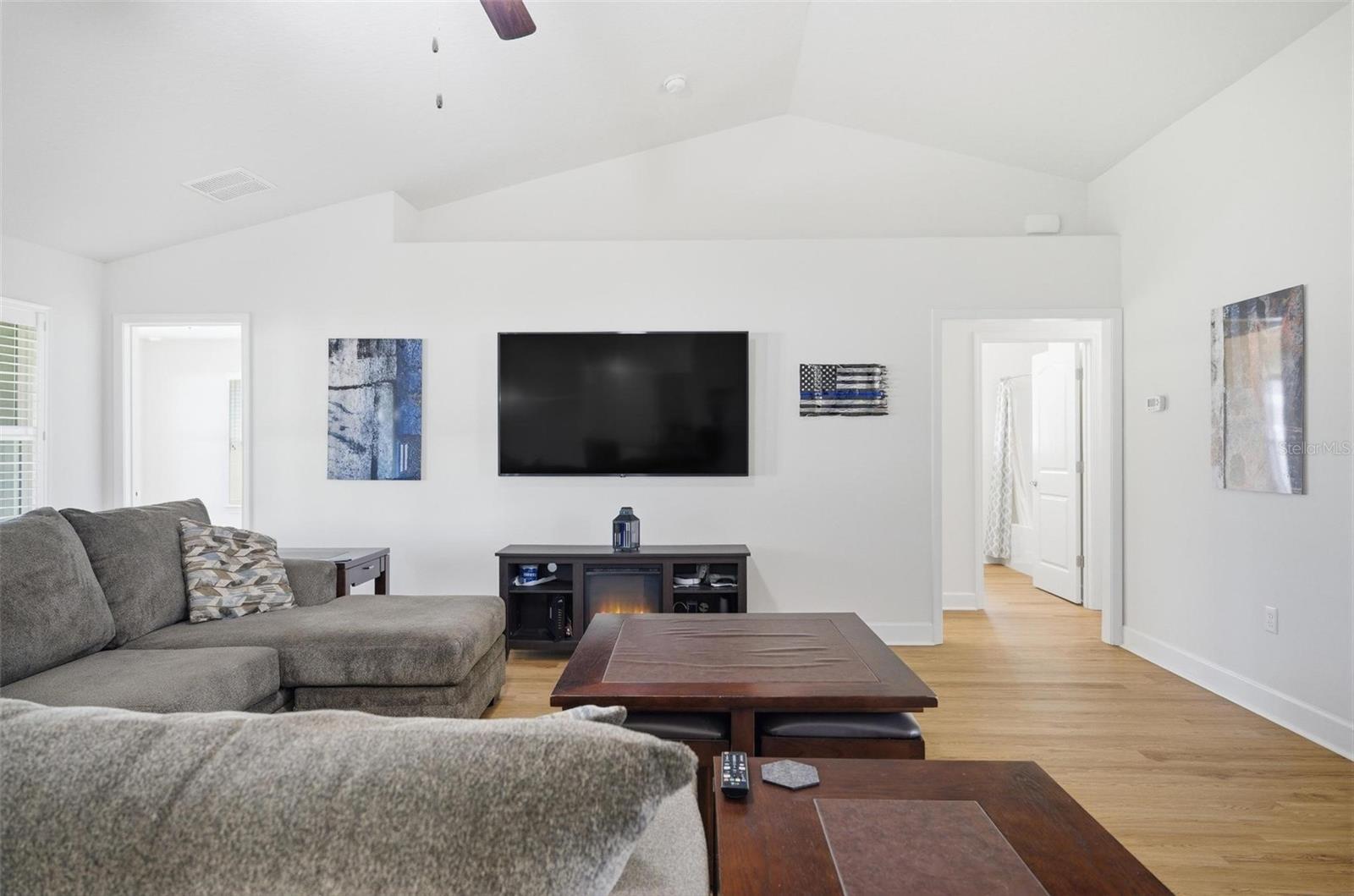 18 EAGLE LAKE DR, FLAGLER BEACH, FL, 32136