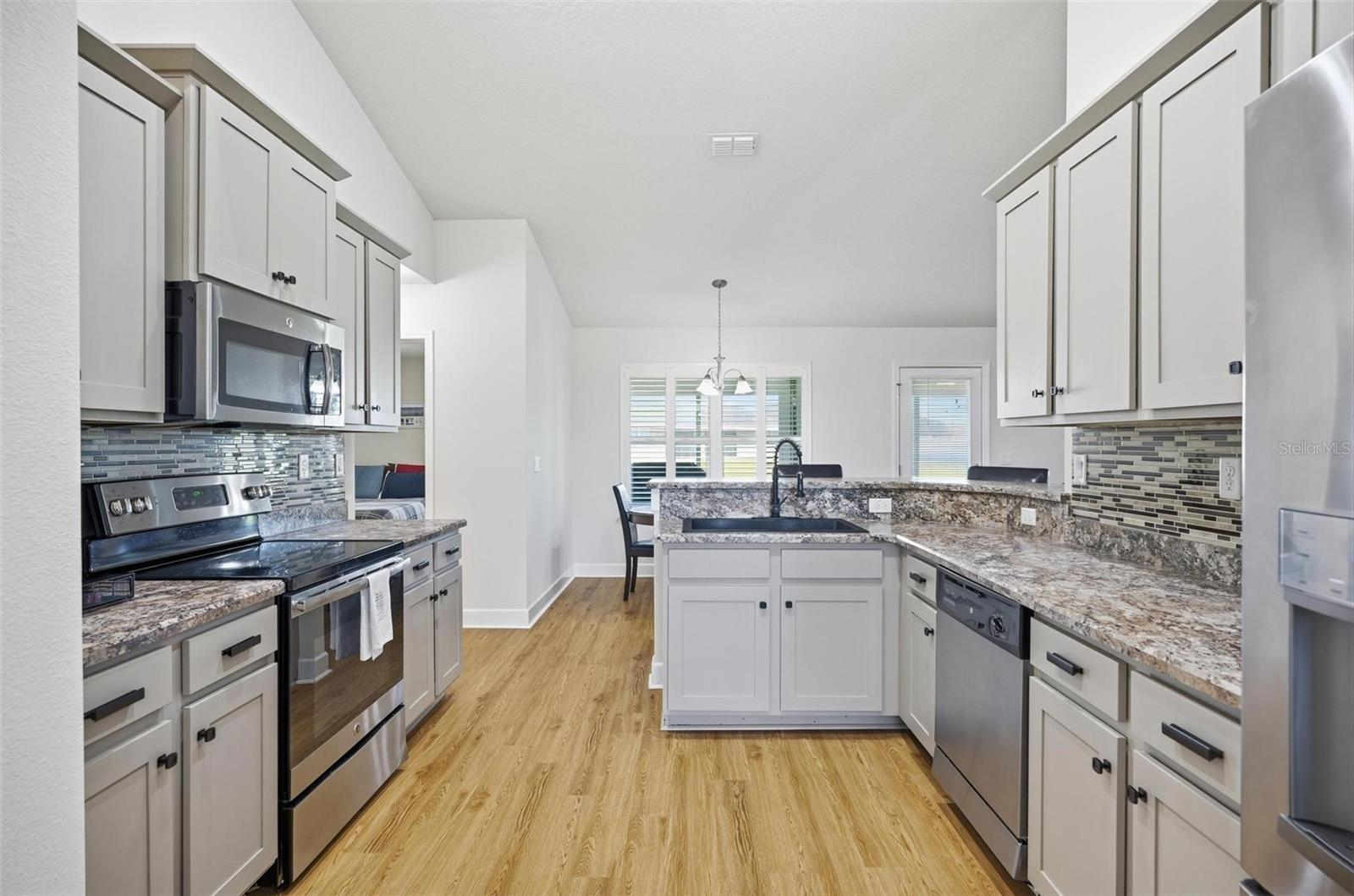 18 EAGLE LAKE DR, FLAGLER BEACH, FL, 32136