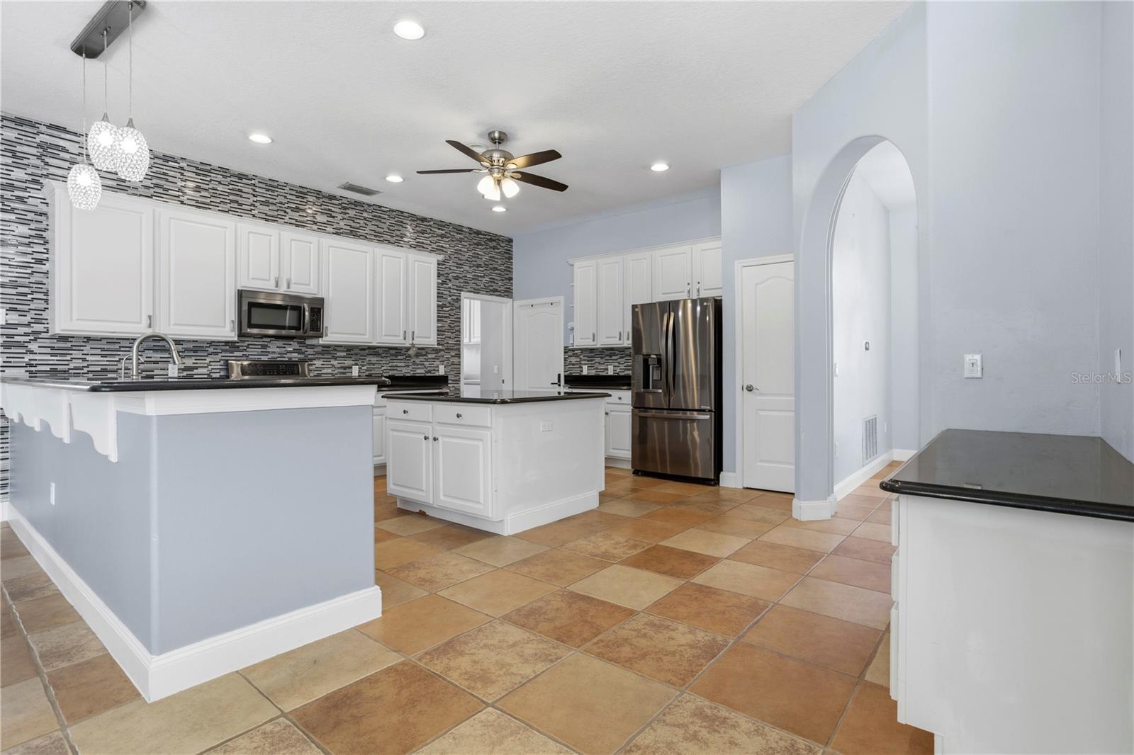 334 GRAND RESERVE DR, DAVENPORT, FL, 33837