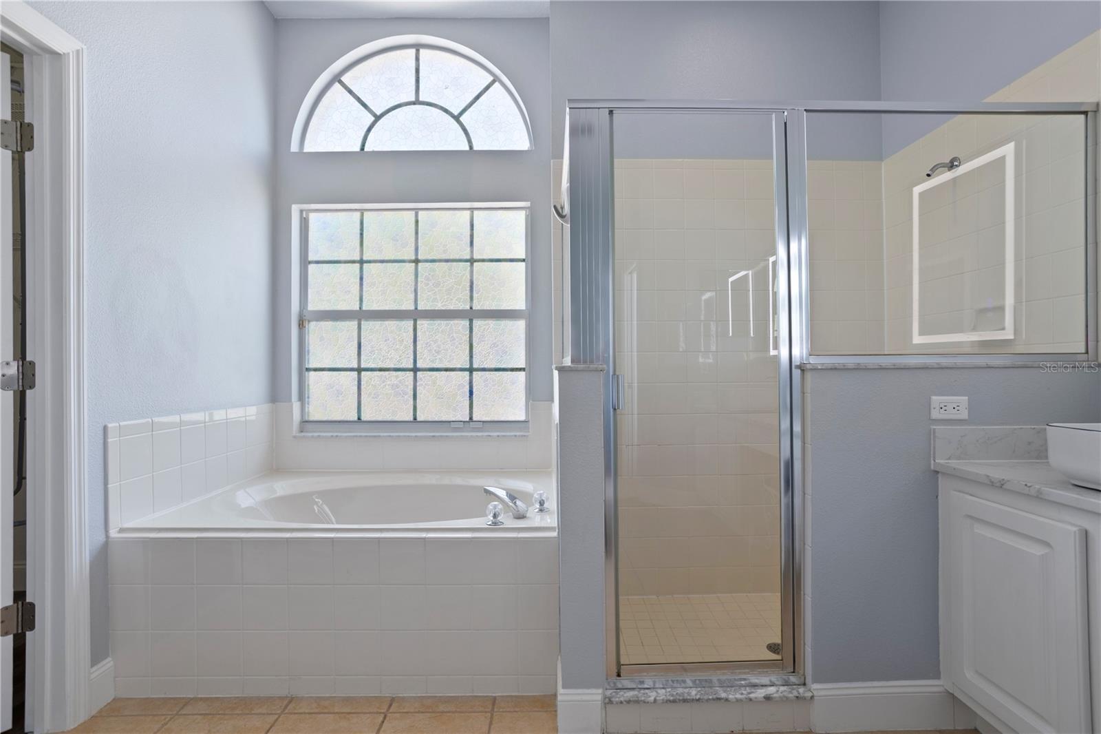 334 GRAND RESERVE DR, DAVENPORT, FL, 33837