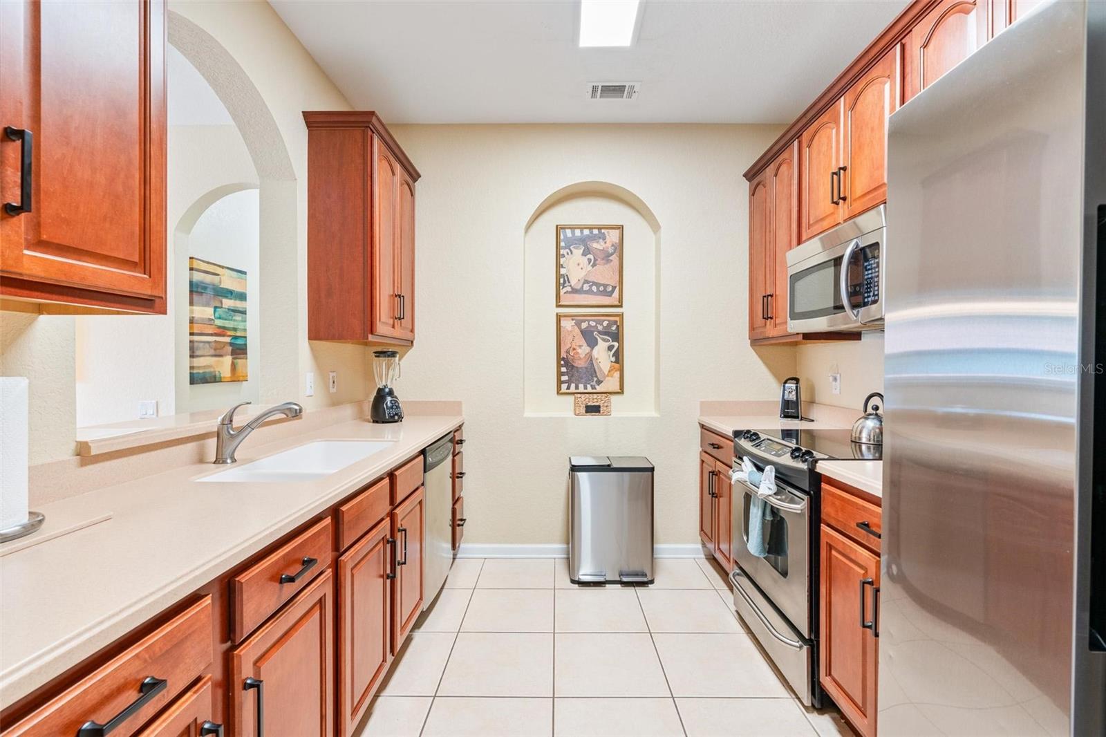 4024 BREAKVIEW DR #402, ORLANDO, FL, 32819