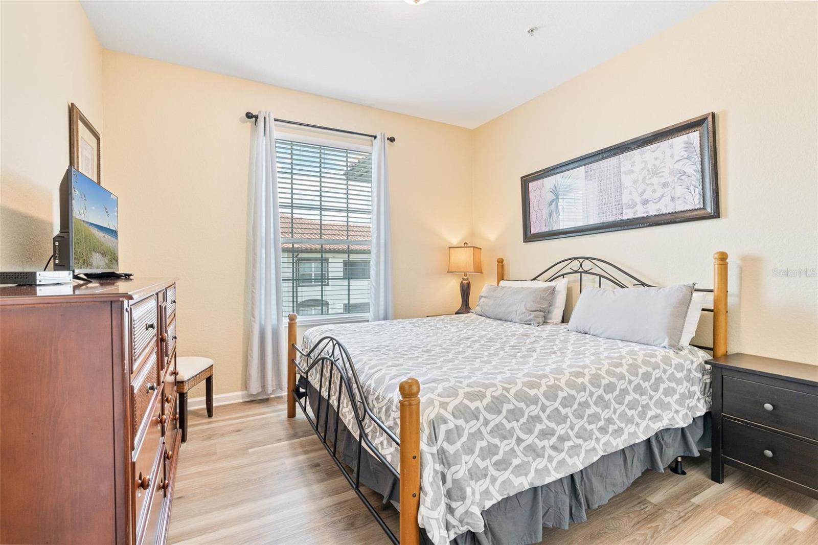 4024 BREAKVIEW DR #402, ORLANDO, FL, 32819