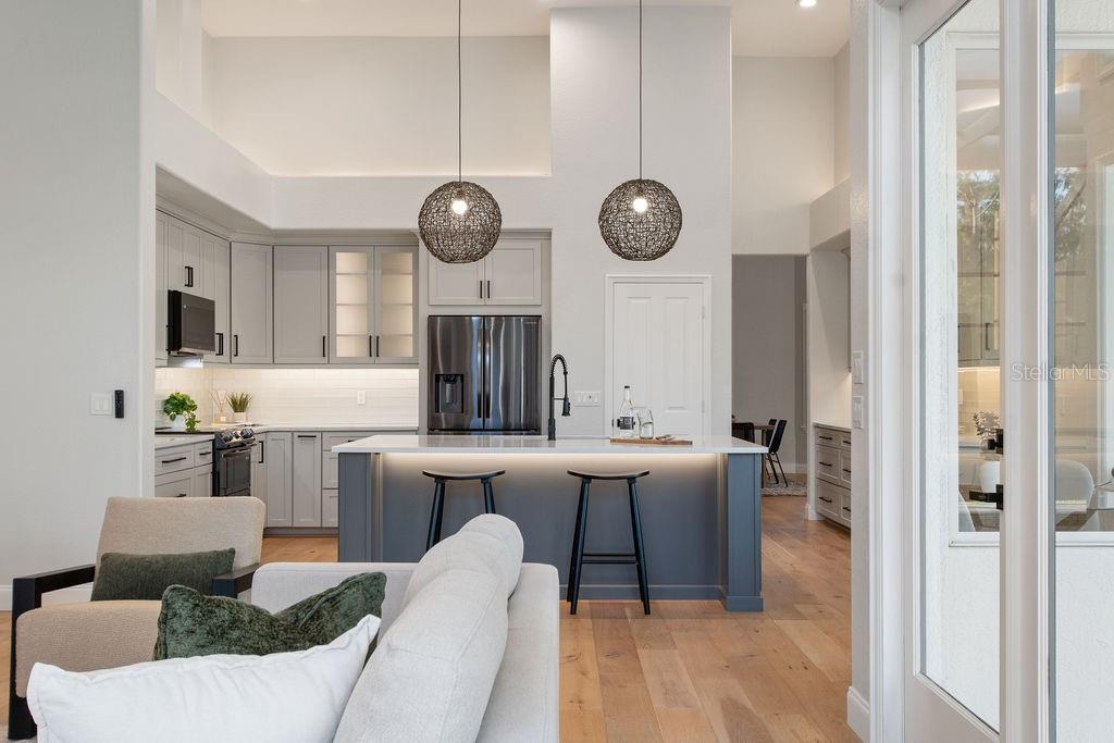 3868 HUNTERS ISLE DR, ORLANDO, FL, 32837