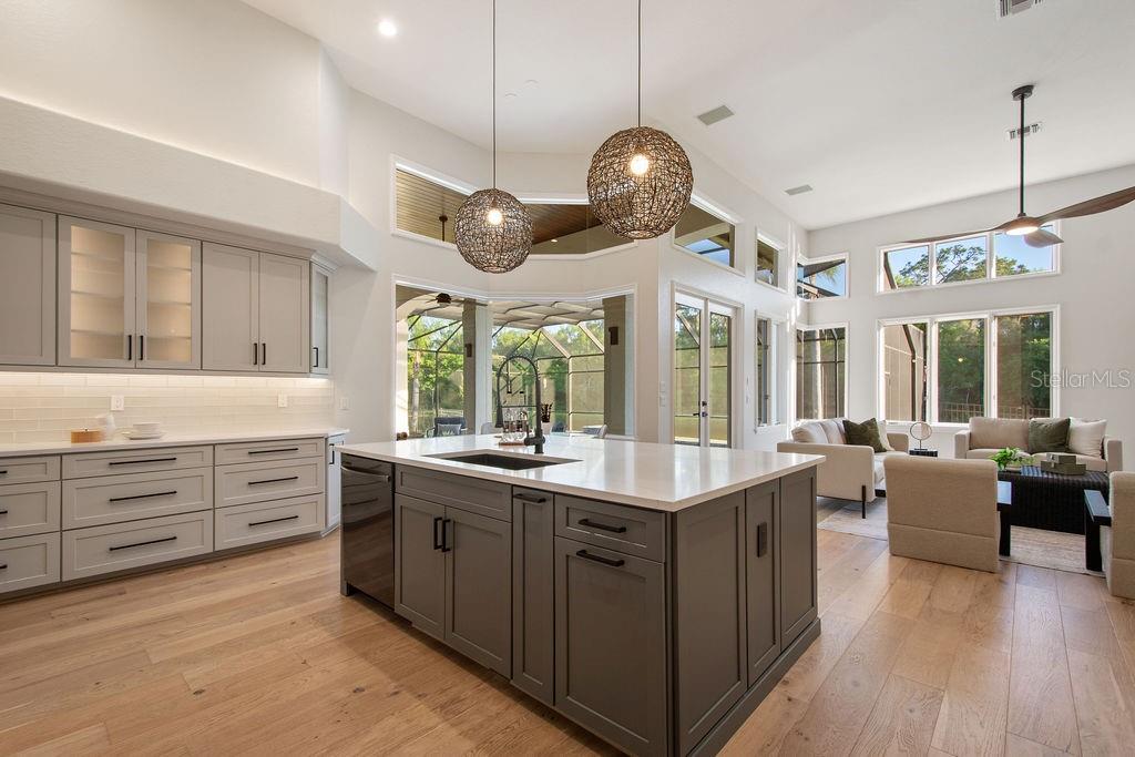 3868 HUNTERS ISLE DR, ORLANDO, FL, 32837