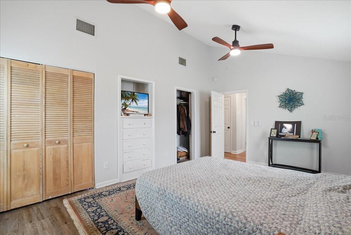 130 86TH TER, TREASURE ISLAND, FL, 33706