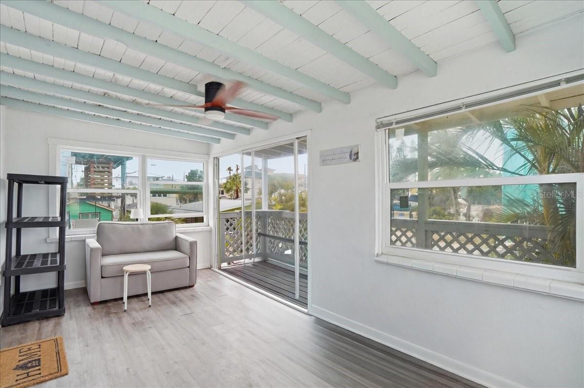 130 86TH TER, TREASURE ISLAND, FL, 33706