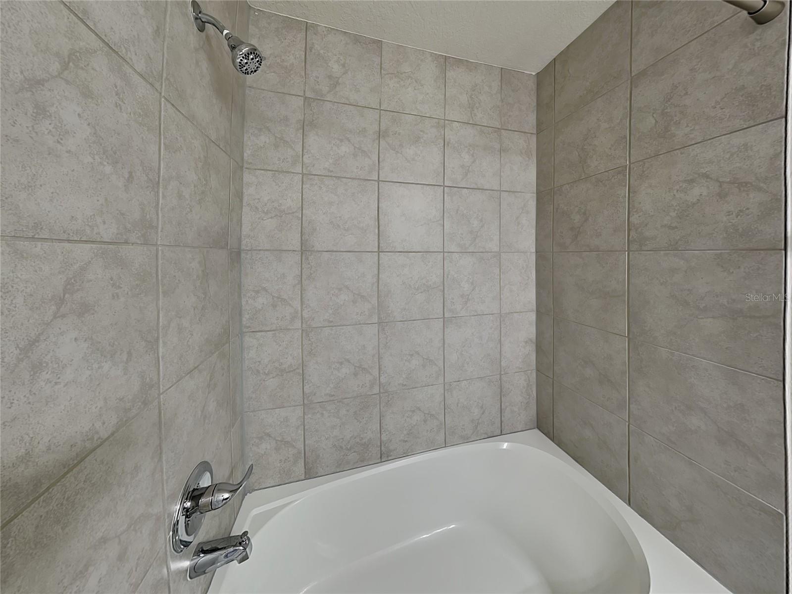 1942 HOLDEN RIDGE LN, CLERMONT, FL, 34715