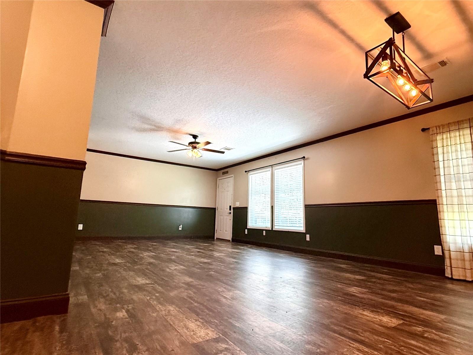 9711 SE HIGHWAY 464C, OCKLAWAHA, FL, 32179