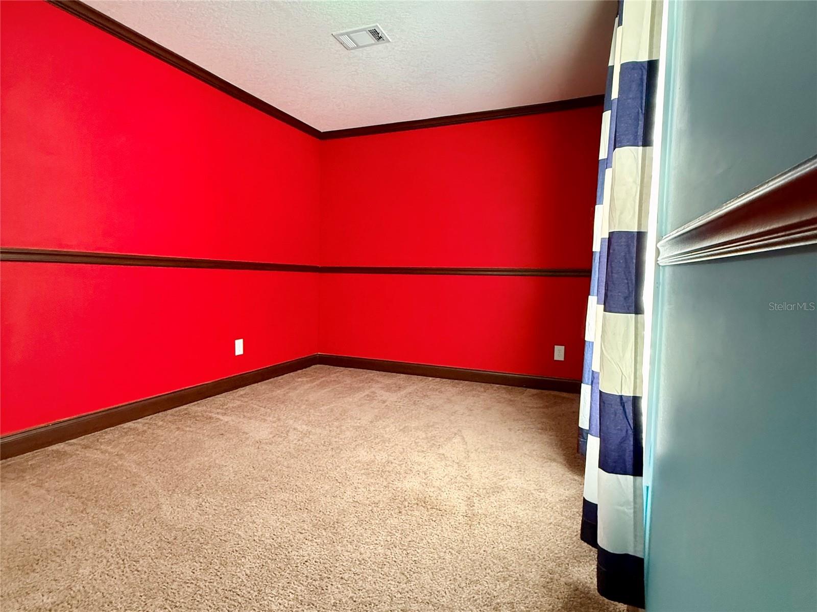 9711 SE HIGHWAY 464C, OCKLAWAHA, FL, 32179