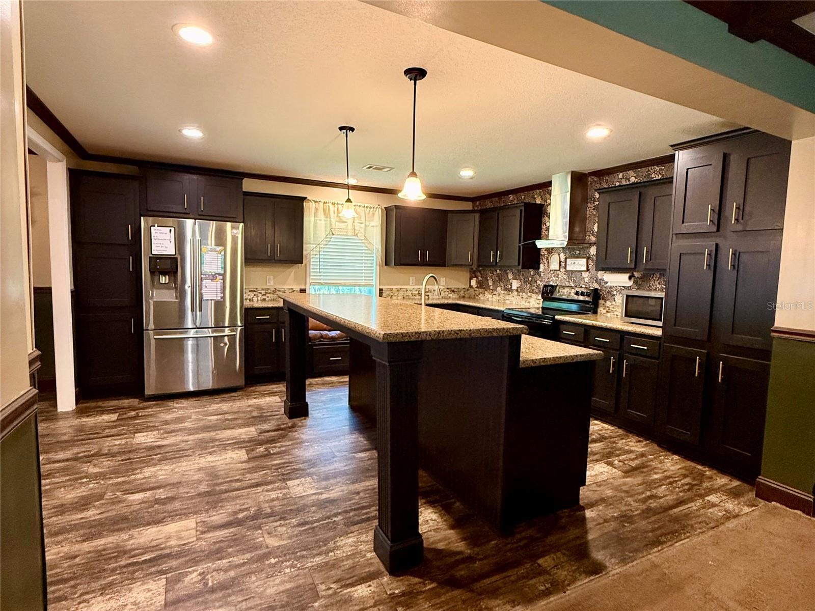 9711 SE HIGHWAY 464C, OCKLAWAHA, FL, 32179