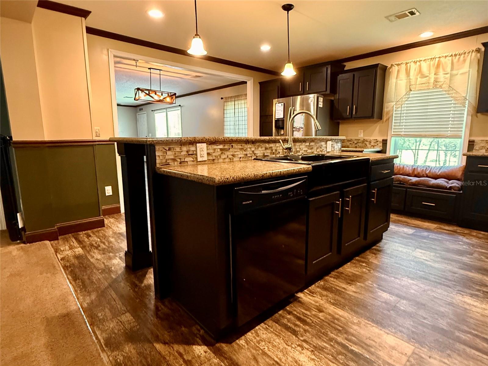 9711 SE HIGHWAY 464C, OCKLAWAHA, FL, 32179