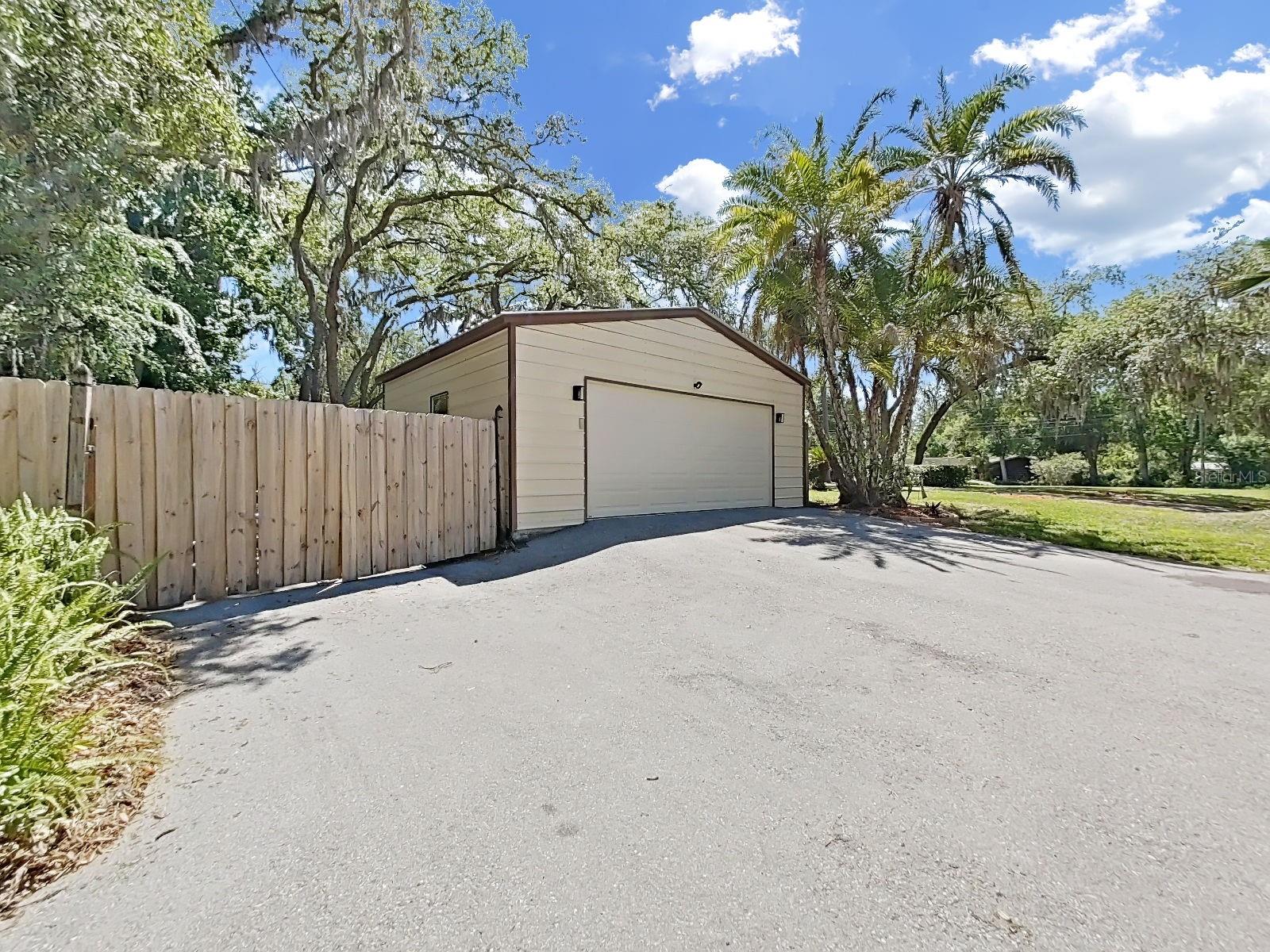 18835 TRACER DR, LUTZ, FL, 33549