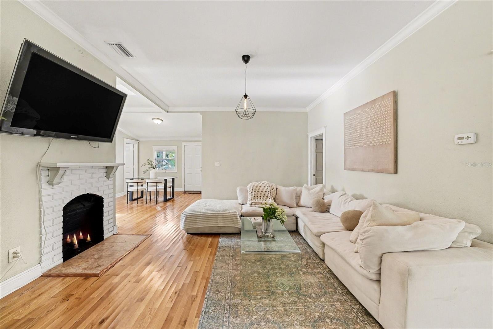 805 E CHELSEA ST, TAMPA, FL, 33603