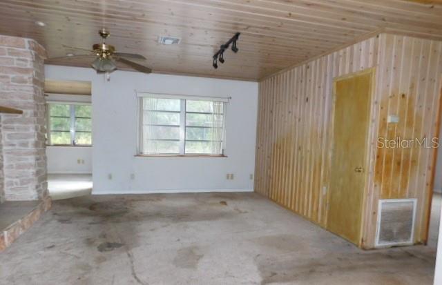 155 S OXFORD DR, ENGLEWOOD, FL, 34223