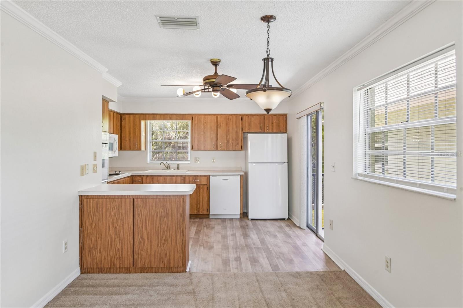 6704 HICKORYWOOD LN, NEW PORT RICHEY, FL, 34653