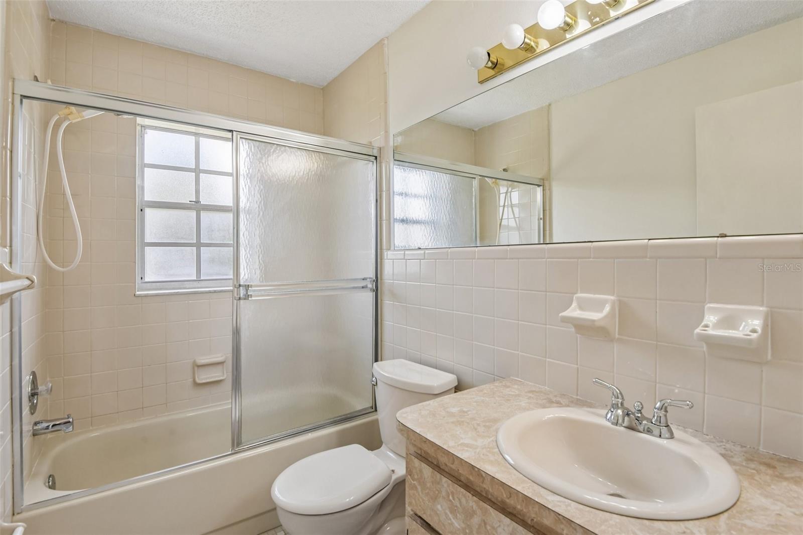 6704 HICKORYWOOD LN, NEW PORT RICHEY, FL, 34653