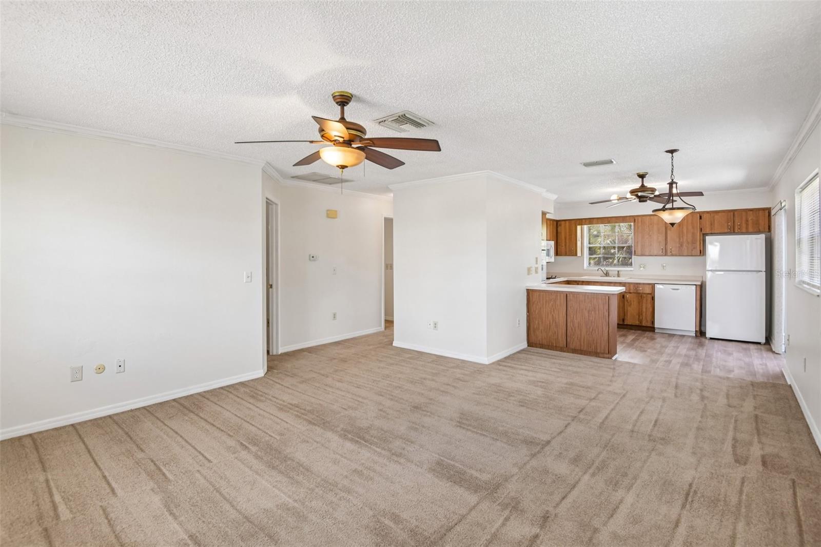 6704 HICKORYWOOD LN, NEW PORT RICHEY, FL, 34653