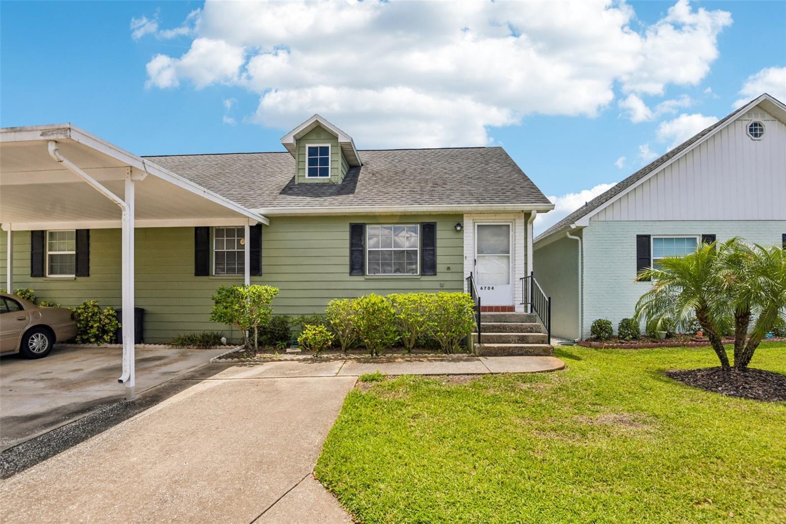 6704 HICKORYWOOD LN, NEW PORT RICHEY, FL, 34653