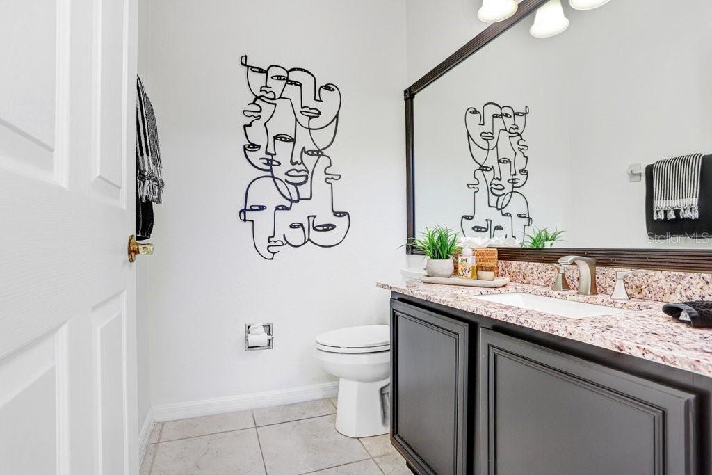 18124 COURTNEY BREEZE DR, TAMPA, FL, 33647