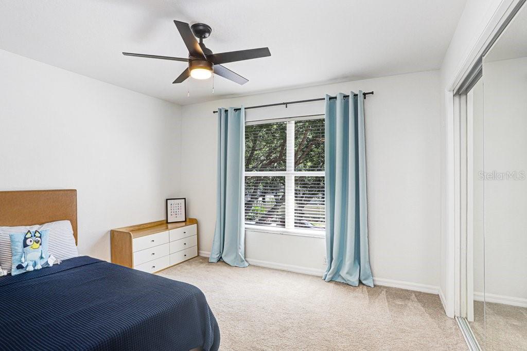 18124 COURTNEY BREEZE DR, TAMPA, FL, 33647