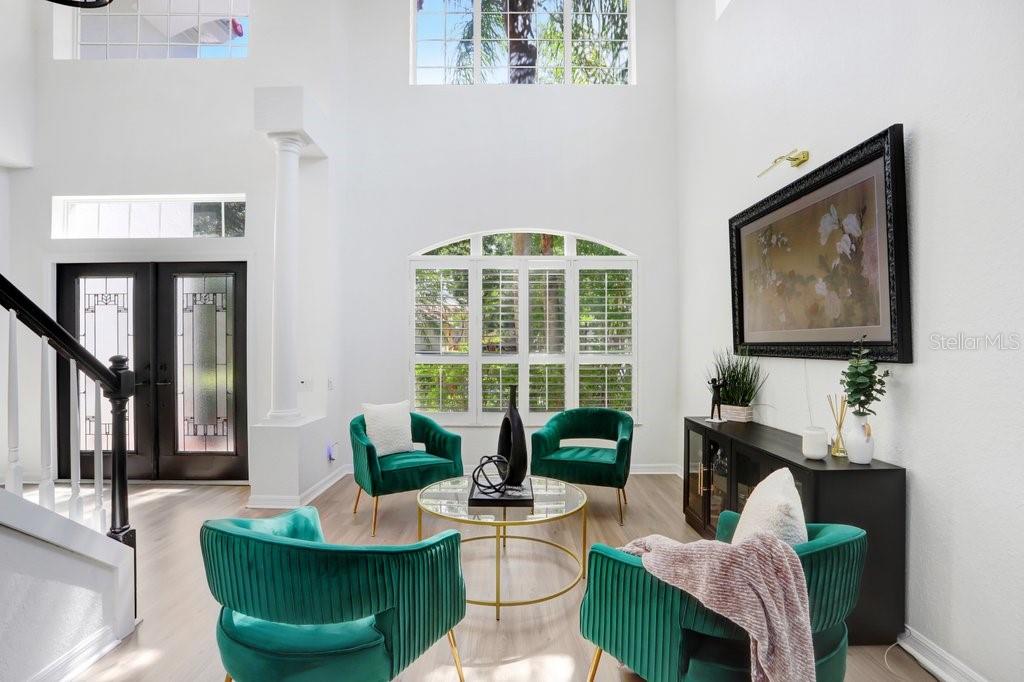 18124 COURTNEY BREEZE DR, TAMPA, FL, 33647