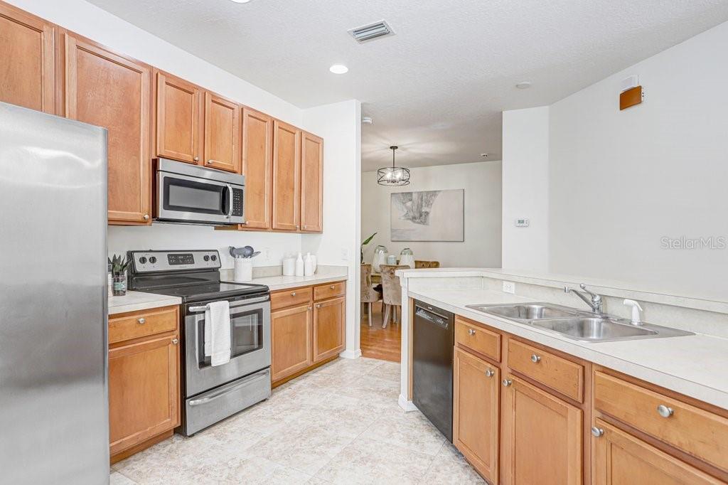 8531 ACORN RIDGE CT, TAMPA, FL, 33625