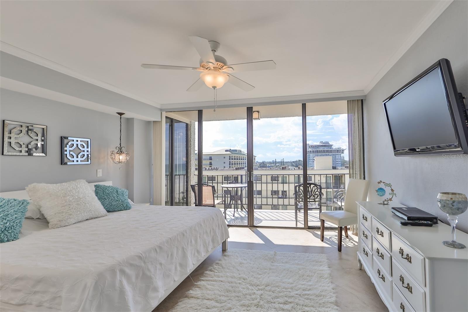 5396 GULF BLVD #701, ST PETE BEACH, FL, 33706