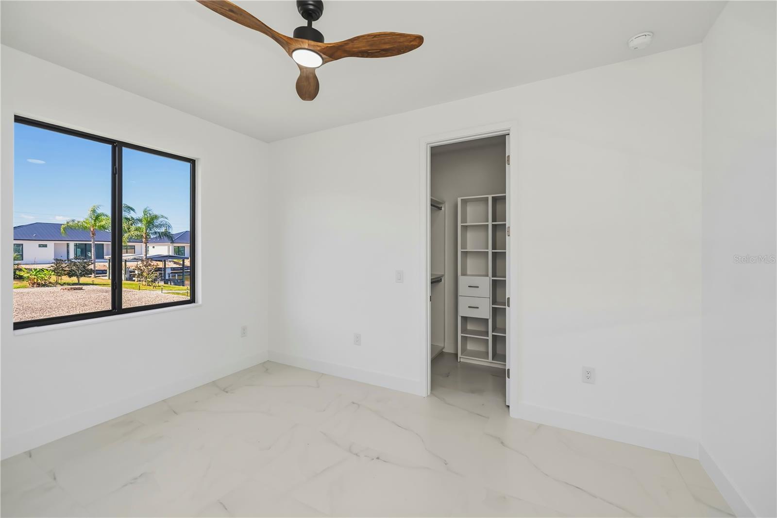 9493 ST PAUL DR, PORT CHARLOTTE, FL, 33981