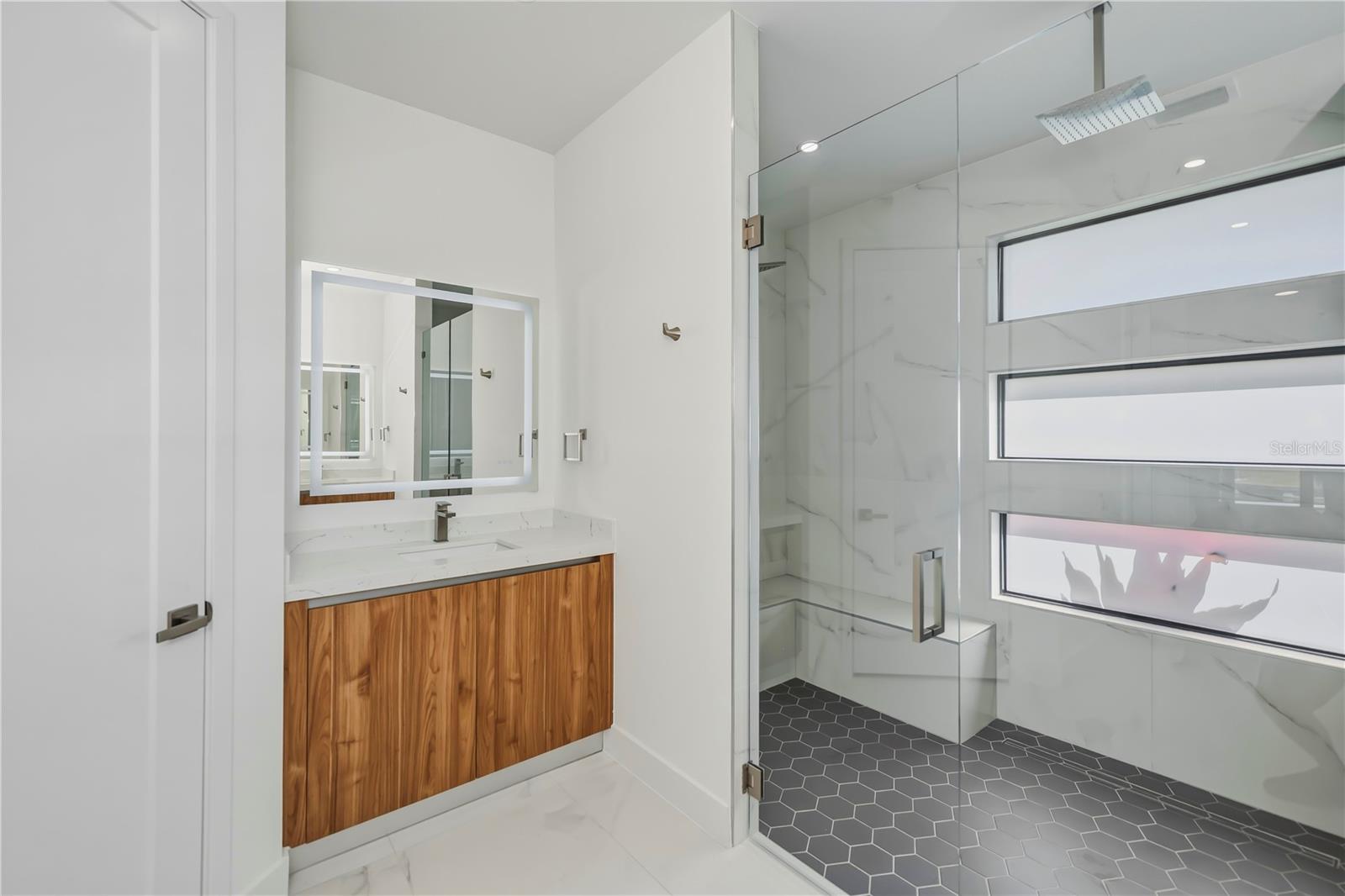 9493 ST PAUL DR, PORT CHARLOTTE, FL, 33981