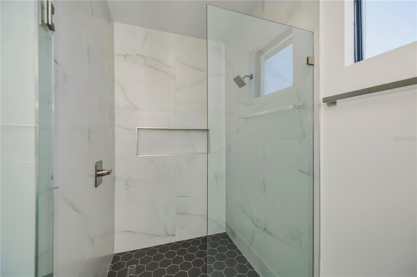 9493 ST PAUL DR, PORT CHARLOTTE, FL, 33981