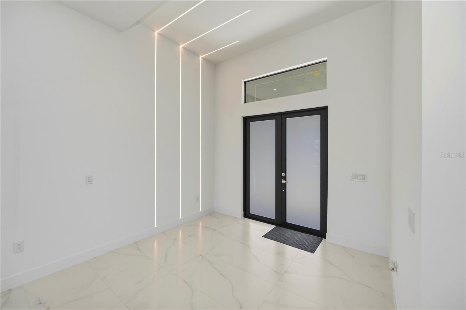 9493 ST PAUL DR, PORT CHARLOTTE, FL, 33981