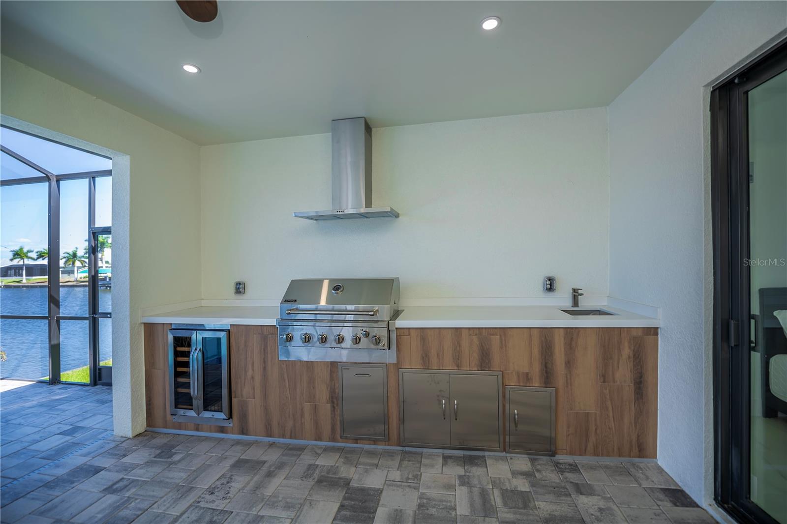 9493 ST PAUL DR, PORT CHARLOTTE, FL, 33981