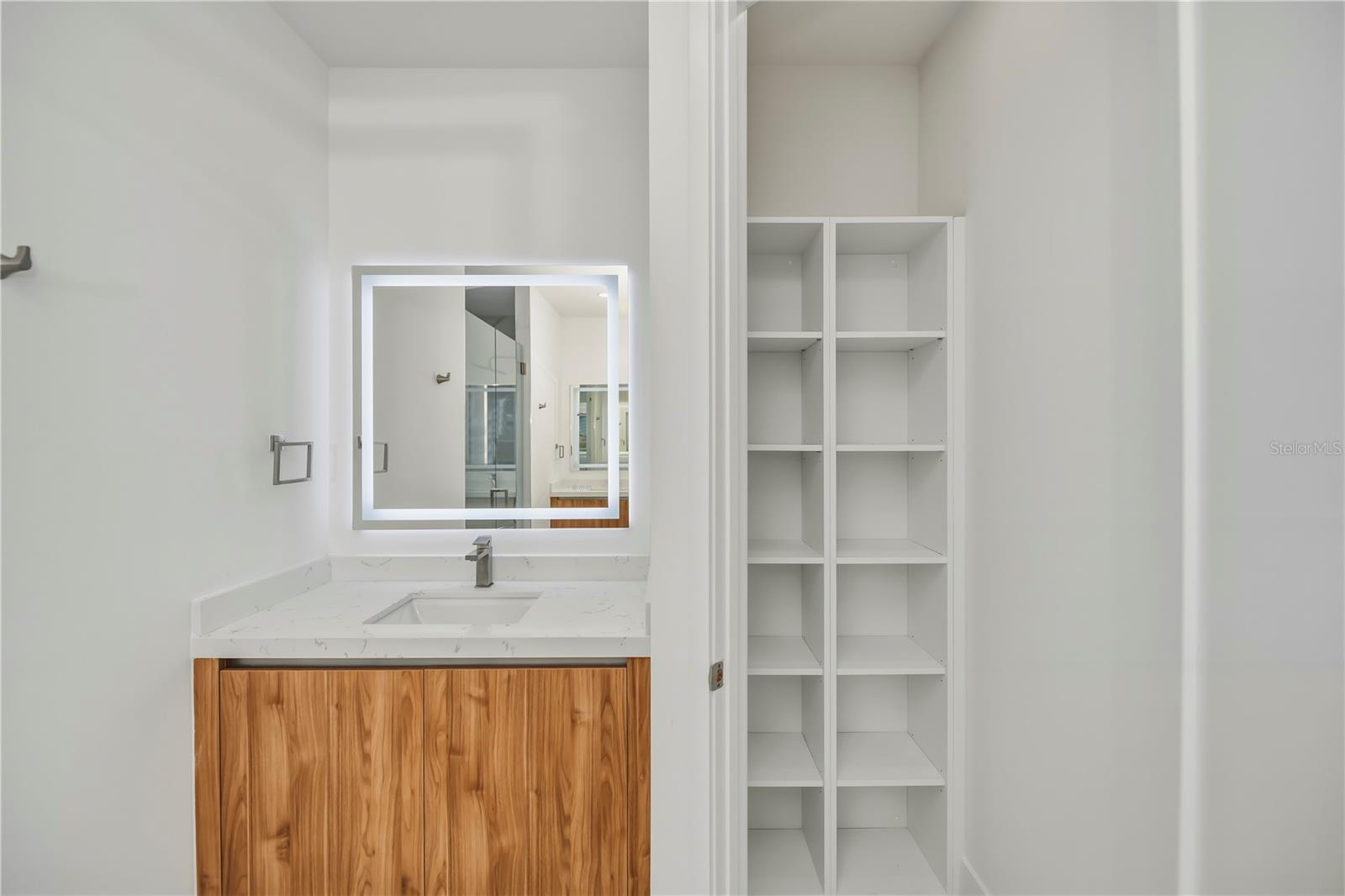 9493 ST PAUL DR, PORT CHARLOTTE, FL, 33981