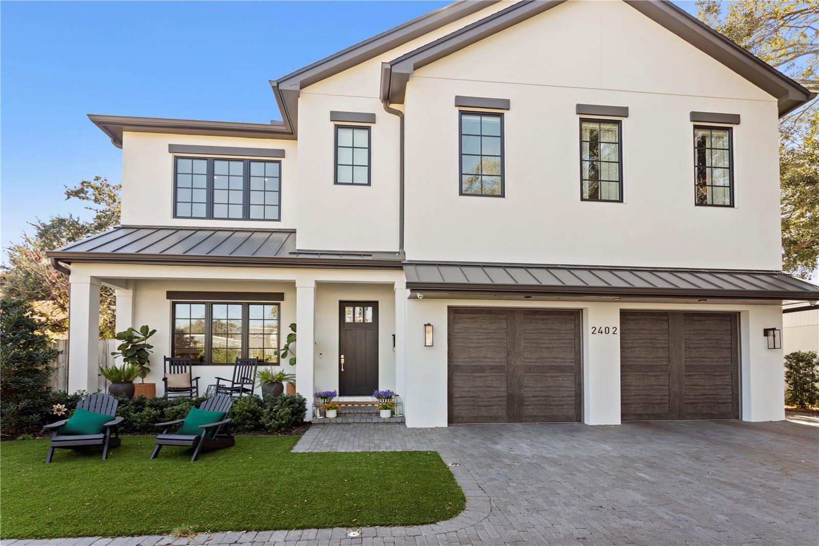 2402 W PARKLAND BLVD, TAMPA, FL, 33609