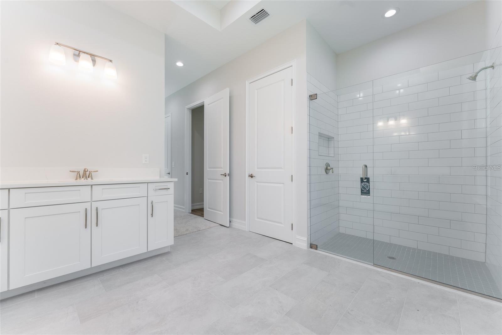 3926 SOUTHERN VALLEY LOOP, BROOKSVILLE, FL, 34601