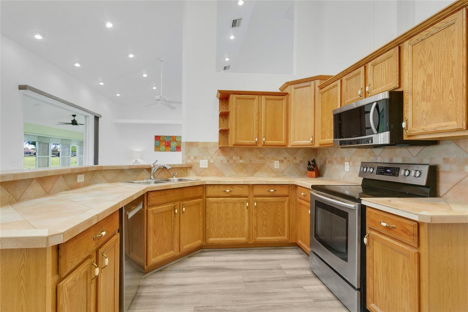 5433 COUNTY ROAD 125, WILDWOOD, FL, 34785