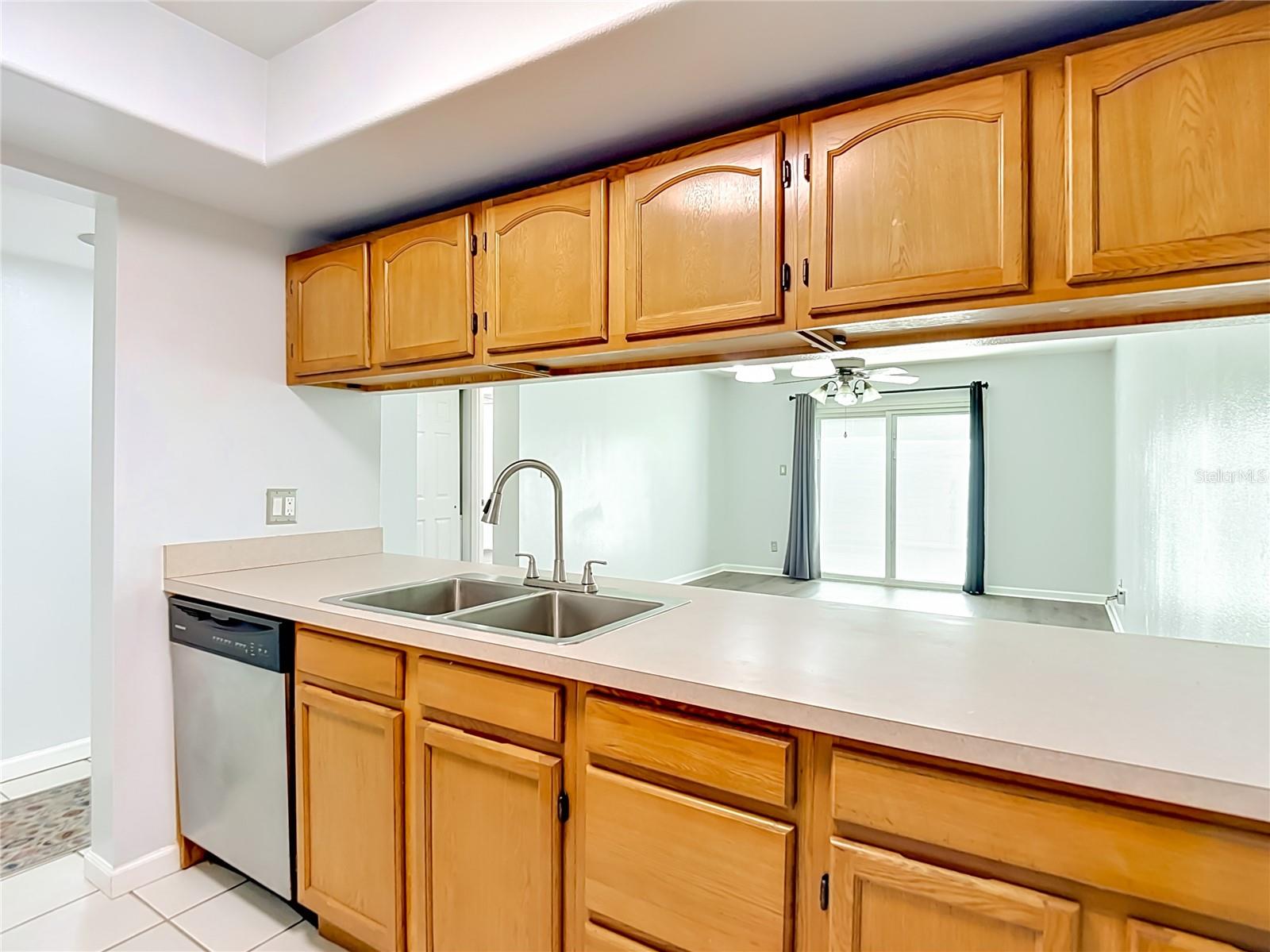 5820 N CHURCH AVE #164, TAMPA, FL, 33614