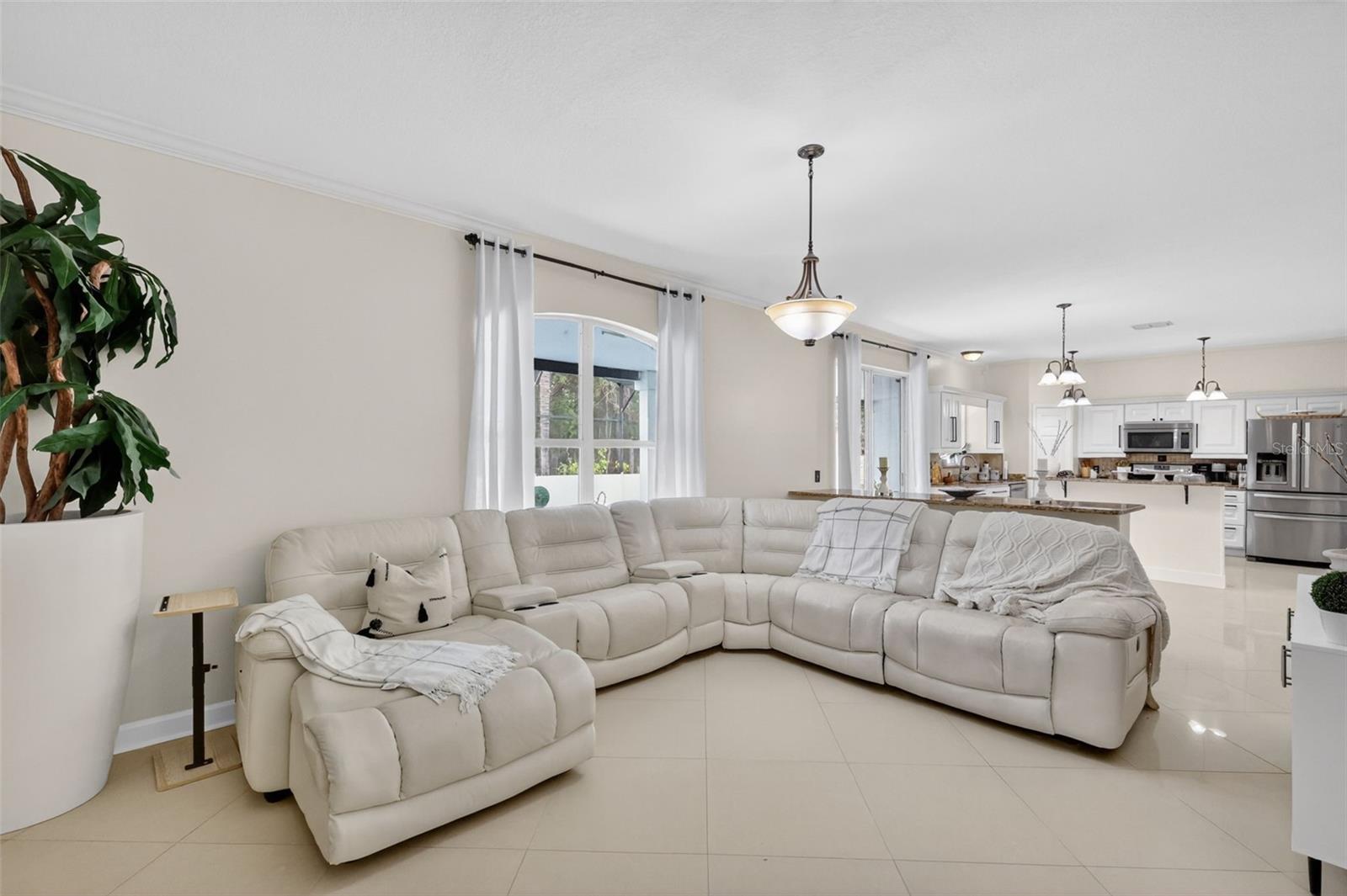 359 PEBBLE CT, MINNEOLA, FL, 34715