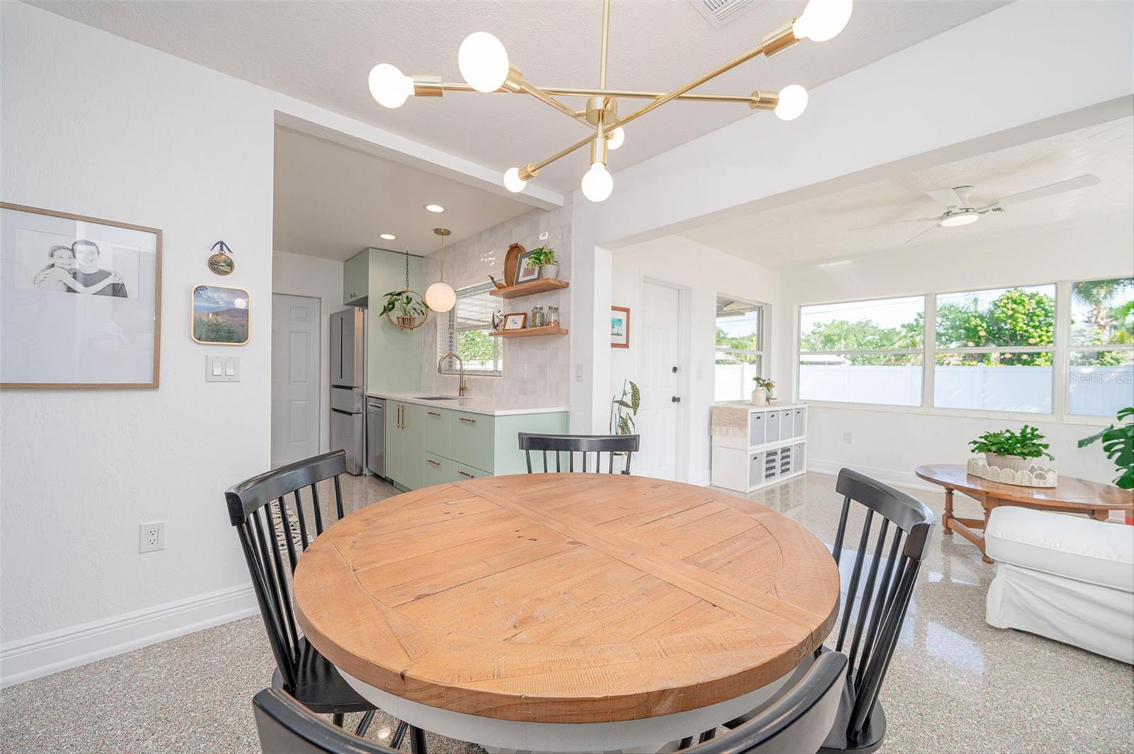 2833 SUNNYSIDE ST, SARASOTA, FL, 34239