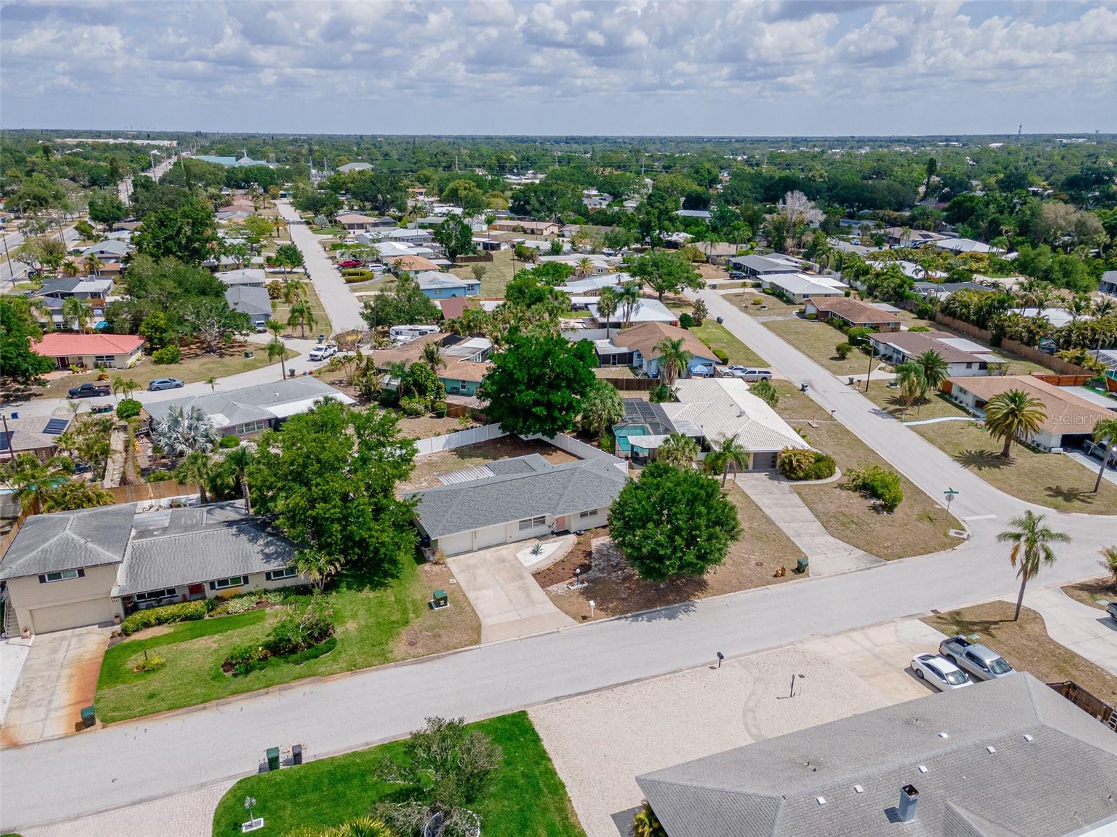 2833 SUNNYSIDE ST, SARASOTA, FL, 34239