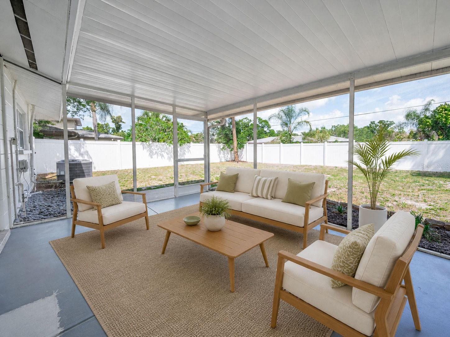 2833 SUNNYSIDE ST, SARASOTA, FL, 34239