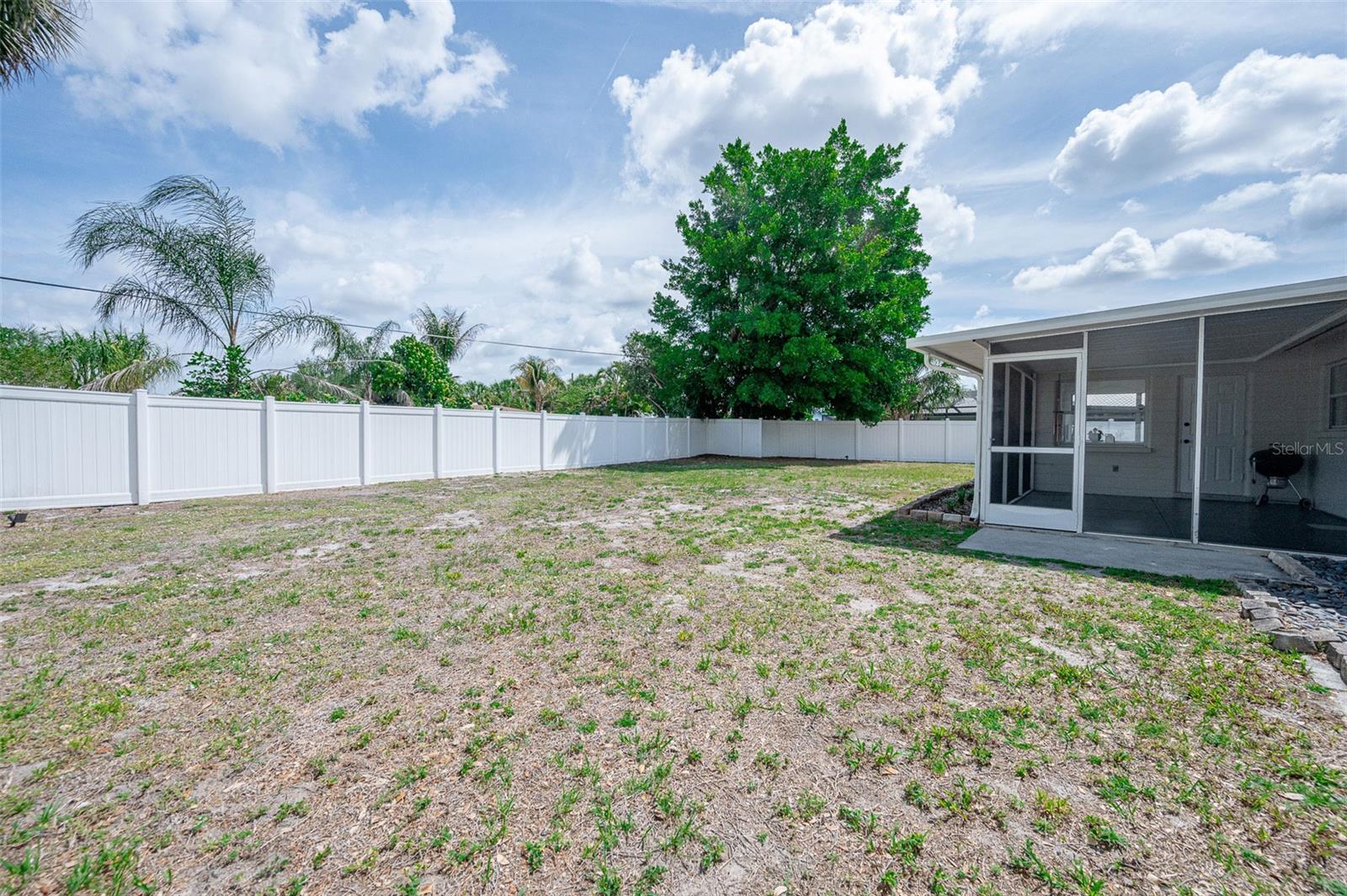 2833 SUNNYSIDE ST, SARASOTA, FL, 34239