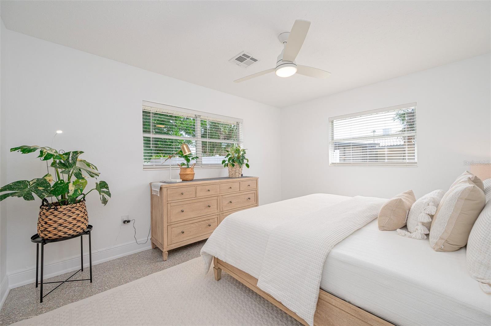 2833 SUNNYSIDE ST, SARASOTA, FL, 34239