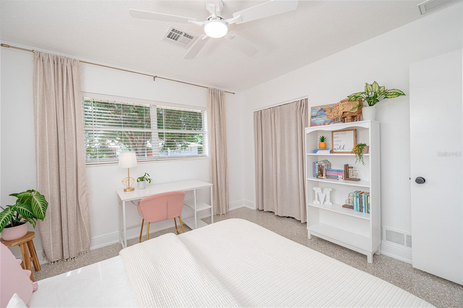 2833 SUNNYSIDE ST, SARASOTA, FL, 34239
