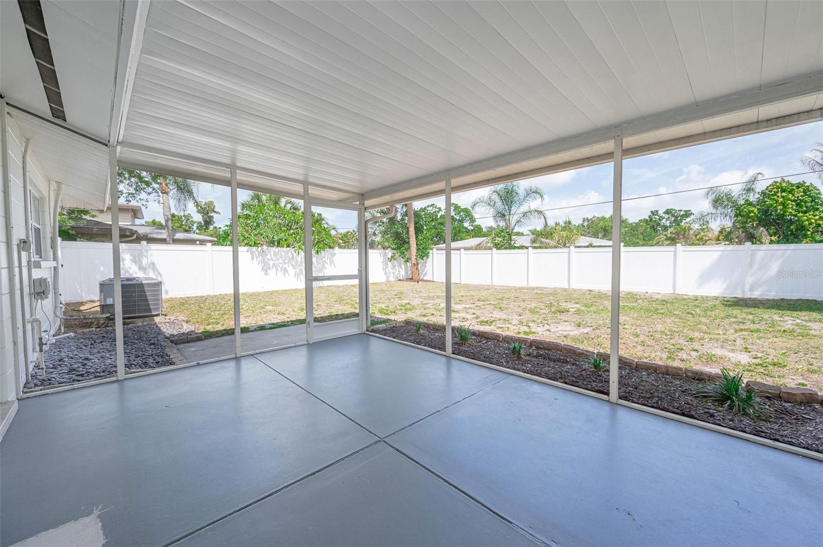 2833 SUNNYSIDE ST, SARASOTA, FL, 34239