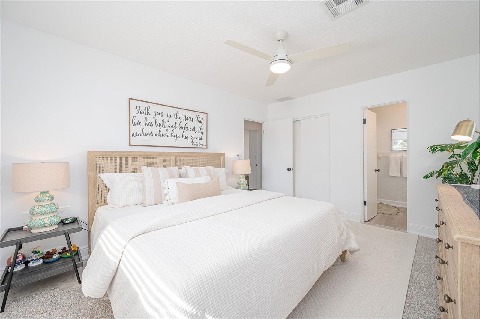 2833 SUNNYSIDE ST, SARASOTA, FL, 34239