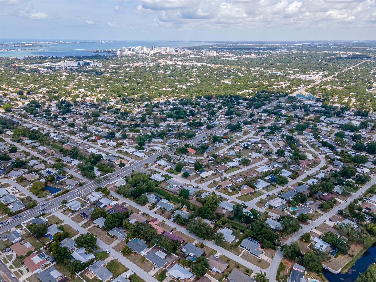2833 SUNNYSIDE ST, SARASOTA, FL, 34239