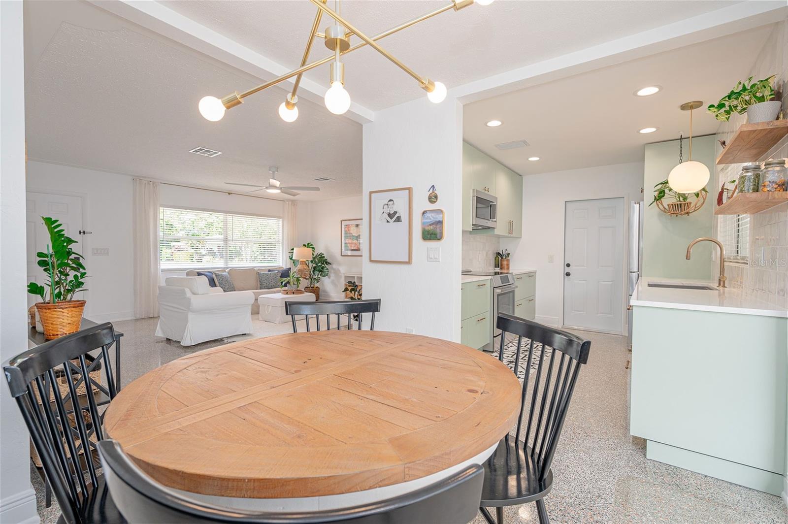 2833 SUNNYSIDE ST, SARASOTA, FL, 34239