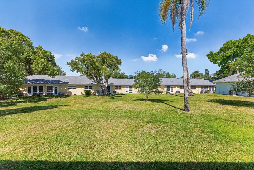 2465 NORTHSIDE DR #305, CLEARWATER, FL, 33761