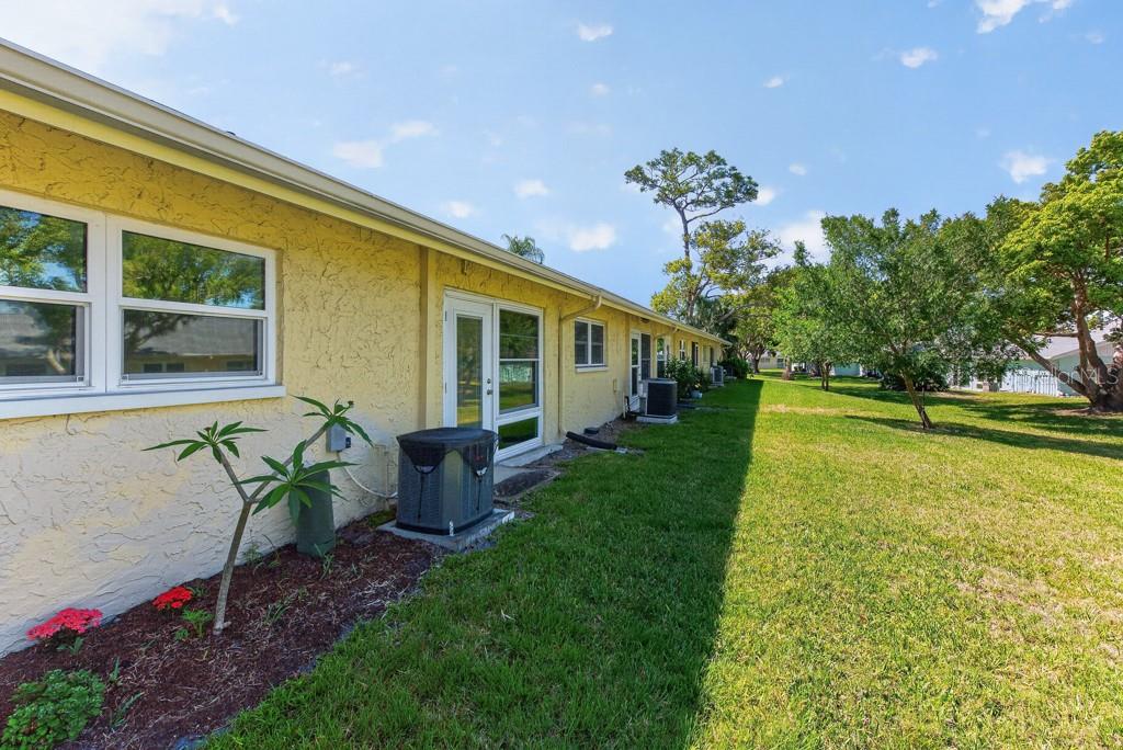 2465 NORTHSIDE DR #305, CLEARWATER, FL, 33761